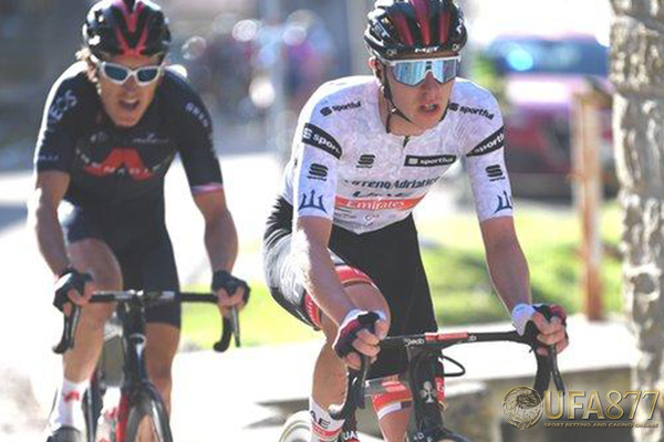 Giro d’Italia รอคอยการต่อสู้ครั้งยิ่งใหญ่ของ Geraint Thomas และ Simon Yates